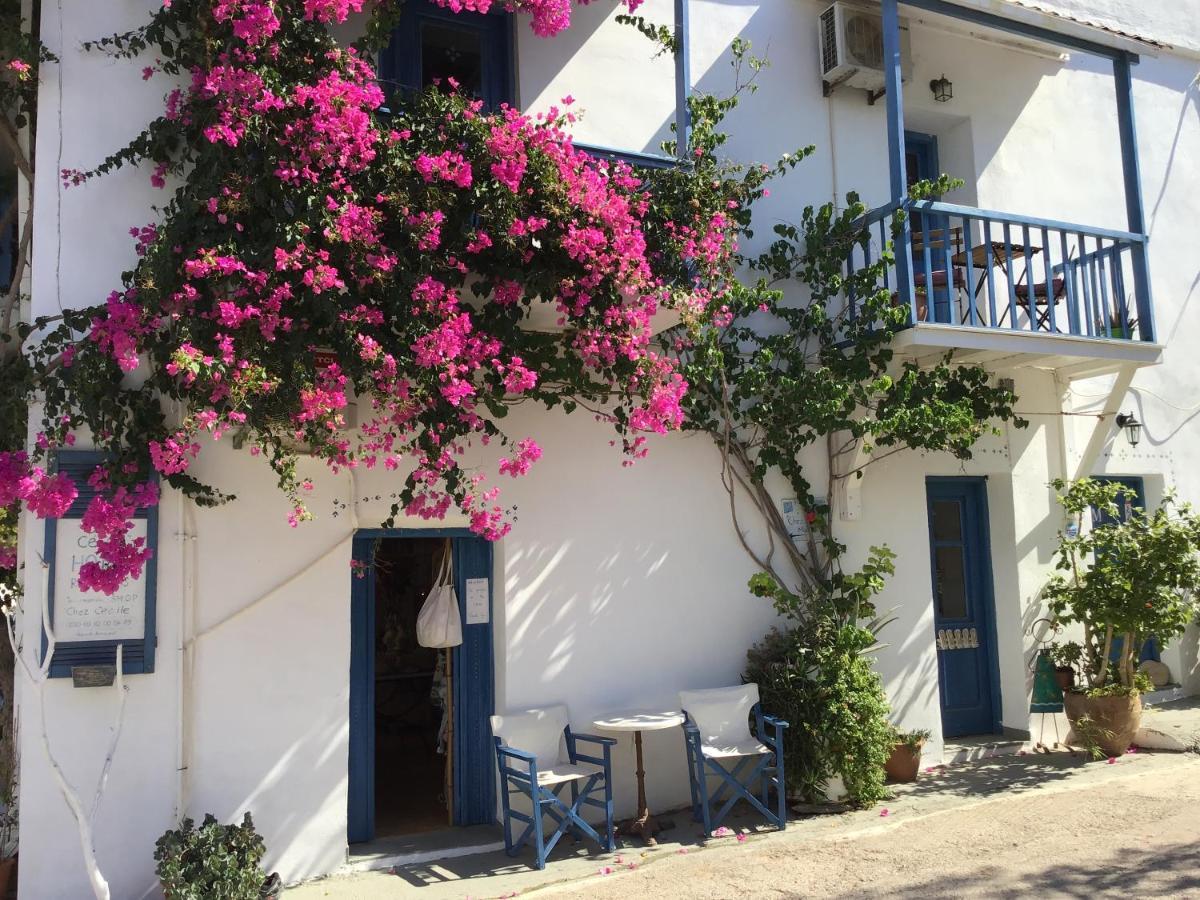 Chez Cecile Home موخلوس المظهر الخارجي الصورة
