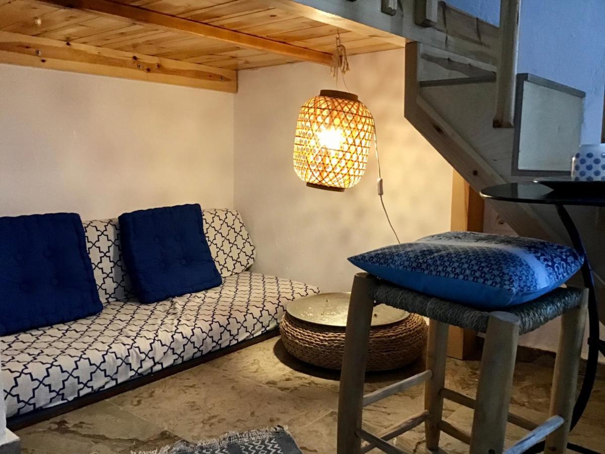 Chez Cecile Home موخلوس المظهر الخارجي الصورة
